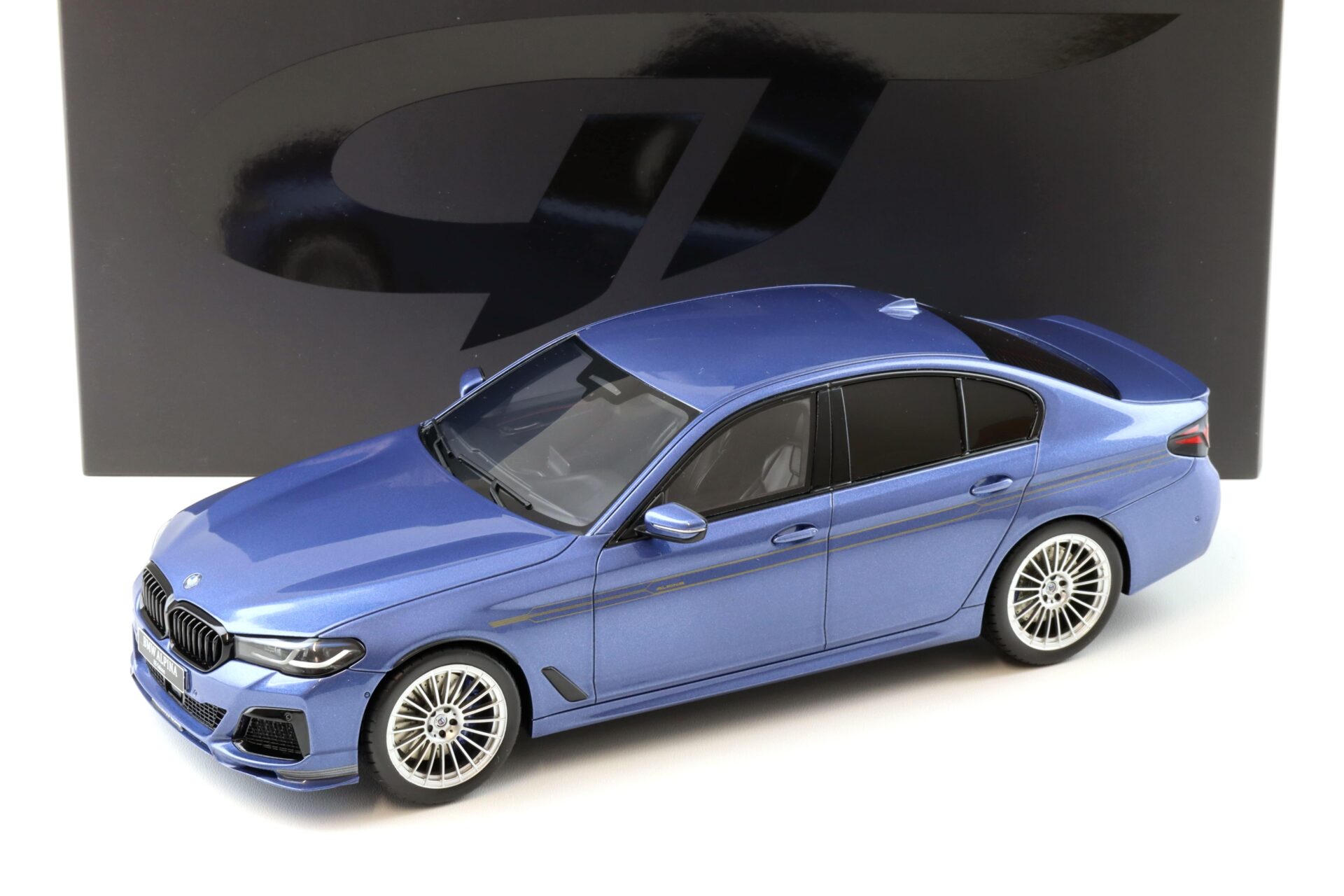 ID 98017 orig.jpg 1:18 GT Spirit GT487 BMW 5 Series G30 Alpina B5 Saloon Alpina blue metallic 2023