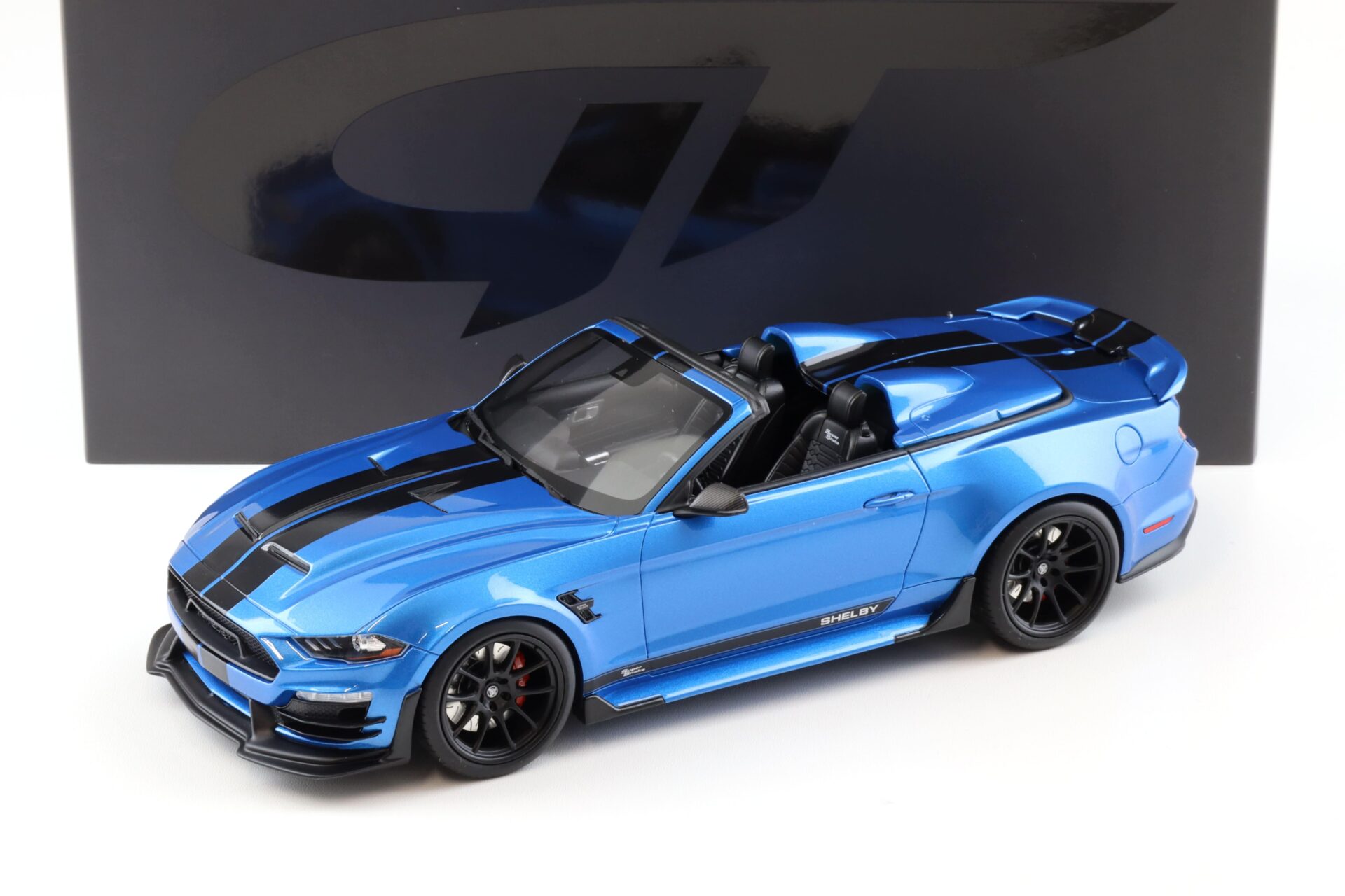 ID 98368 orig.jpg 1:18 GT Spirit GT398 Shelby Mustang Super Snake Speedster Velocity blue 2022