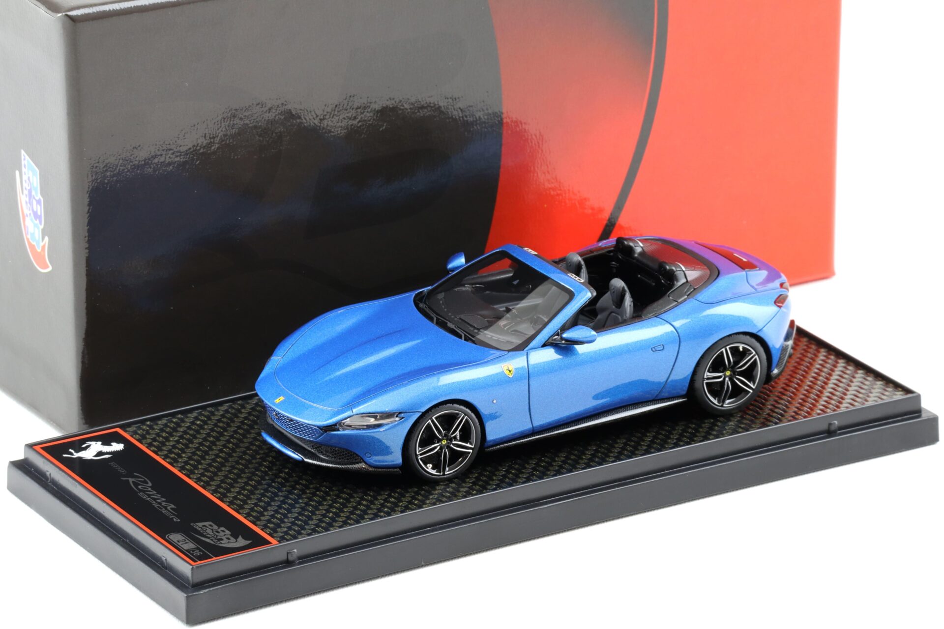 ID 98419 orig.jpg 1:43 BBR Ferrari Roma Spider Blue Corsa blue metallic - Limited 36 pcs.