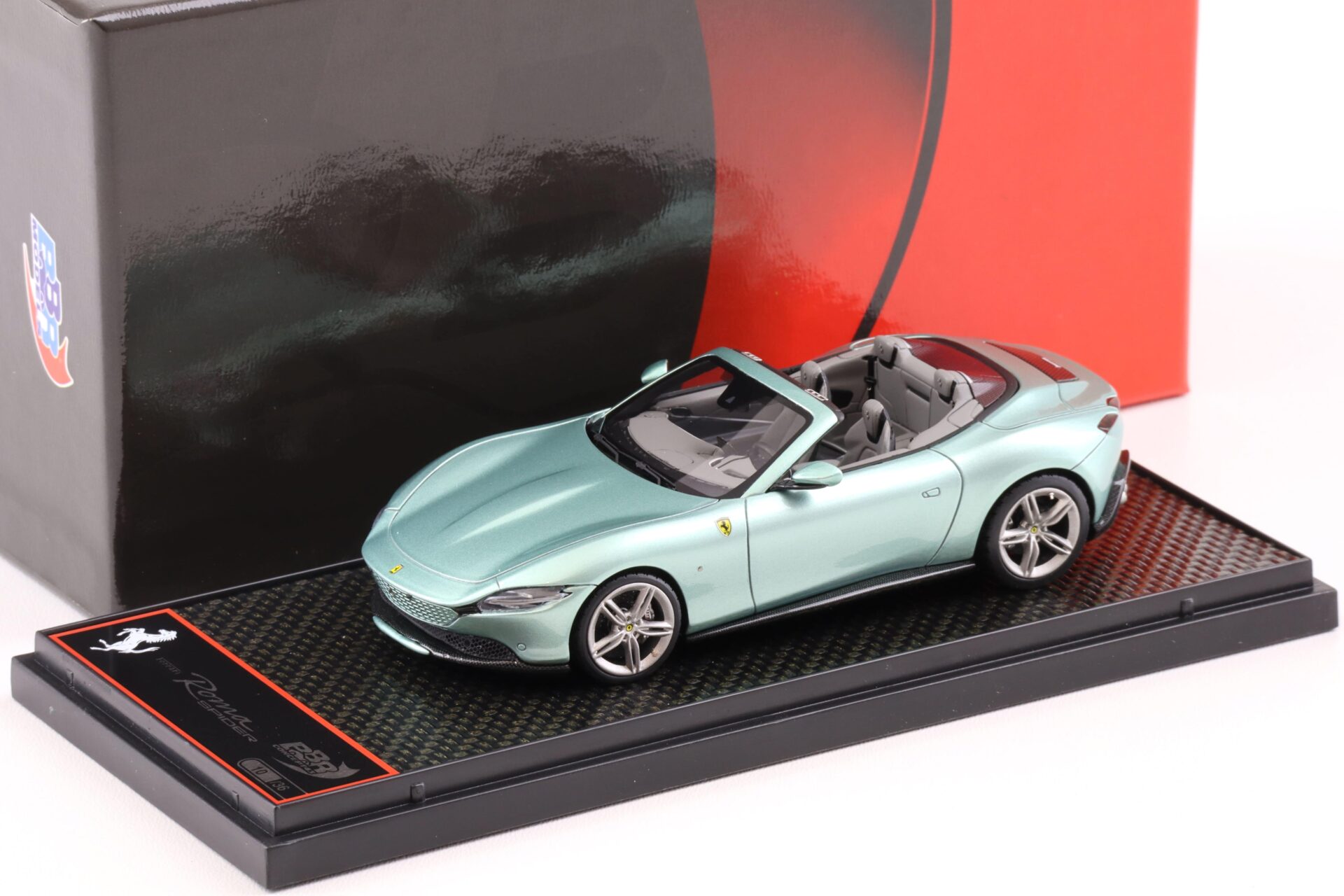 ID 98422 orig.jpg 1:43 BBR Ferrari Roma Spider Verde Tevere green metallic - Limited 36 pcs.