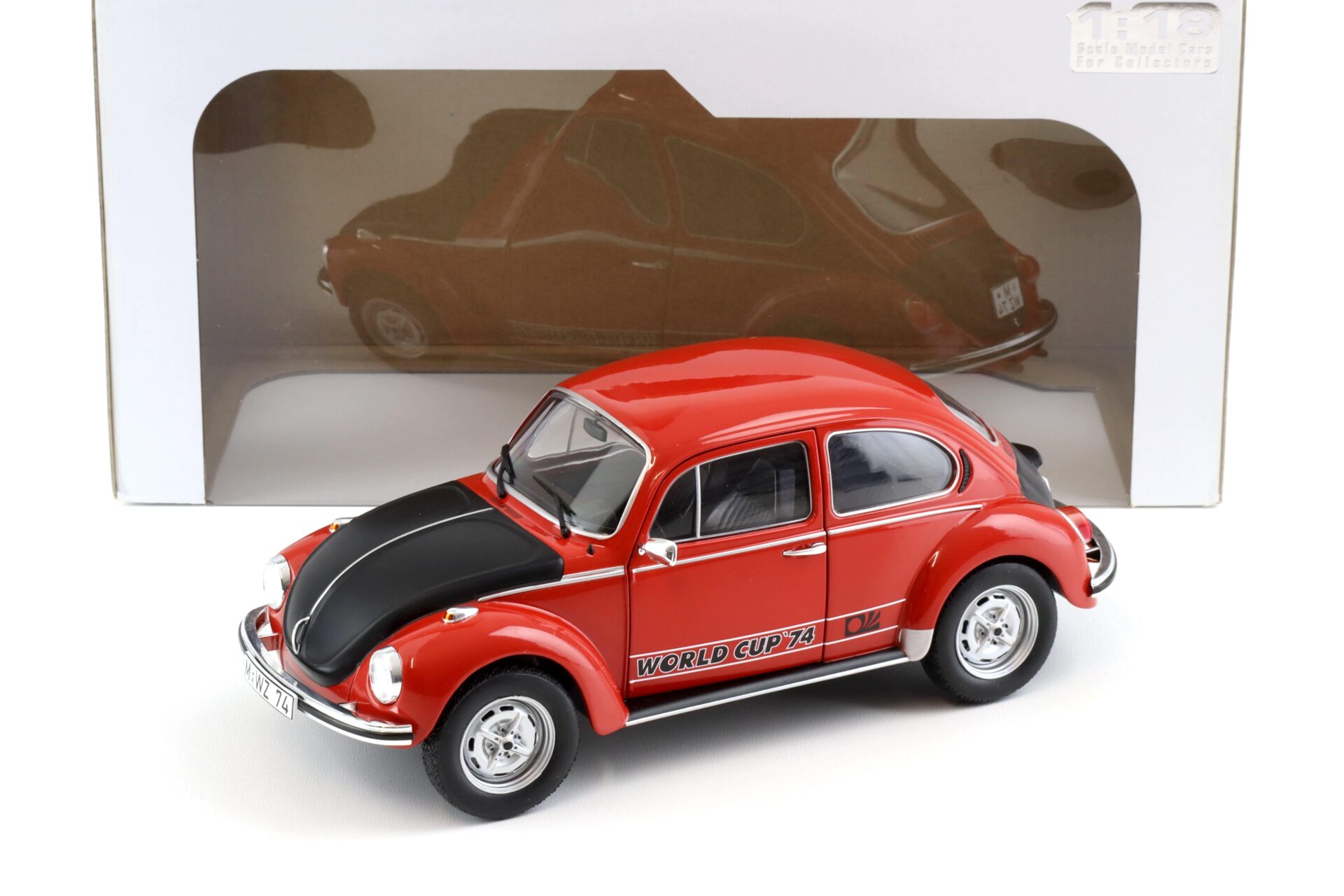 ID 99048 orig.jpg 1:18 Solido VW Käfer 1303 World Cup Edition 1974 red/ black