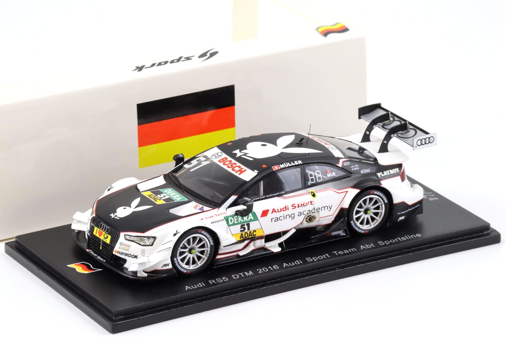 ID 99129 orig.jpg 1:43 Spark Audi RS5 DTM 2016 Audi Sport Team Abt Sportsline Müller #51 Playboy