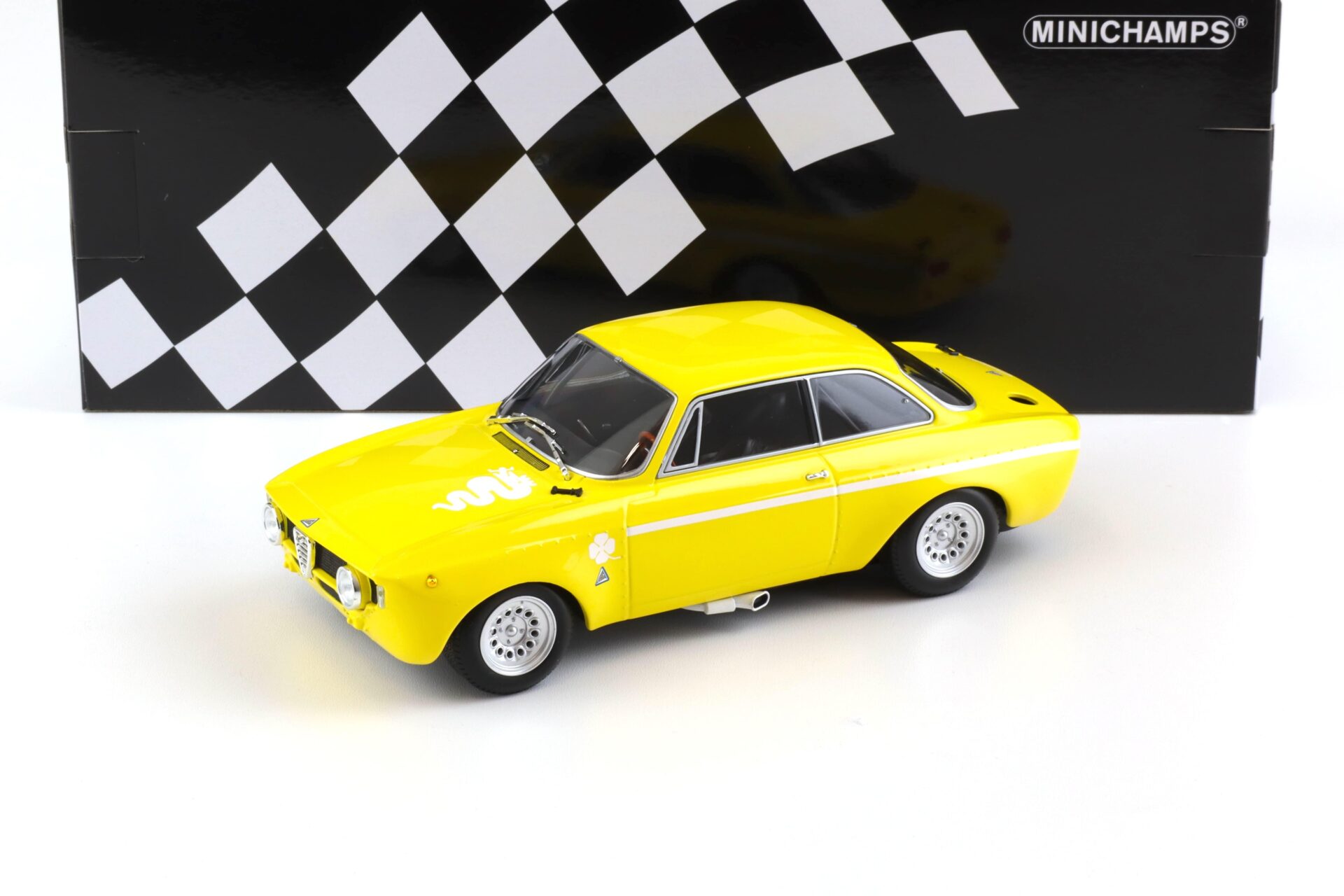 ID 99223 orig.jpg 1:18 Minichamps Alfa Romeo GTA 1300 Junior 1971 yellow