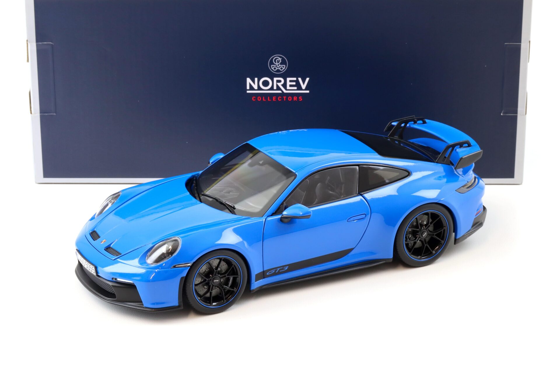 ID 99959 orig.jpg 1:18 Norev Porsche 911 (992) GT3 Coupe Shark blue 2021 - Limited 504 pcs.