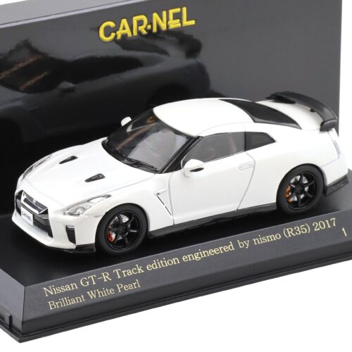 1:43 CAR-NEL by Kyosho Nissan GT-R R35 Track Edition by Nismo 2017 pearl white
