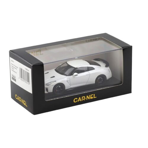 1:43 CAR-NEL by Kyosho Nissan GT-R R35 Track Edition by Nismo 2017 pearl white