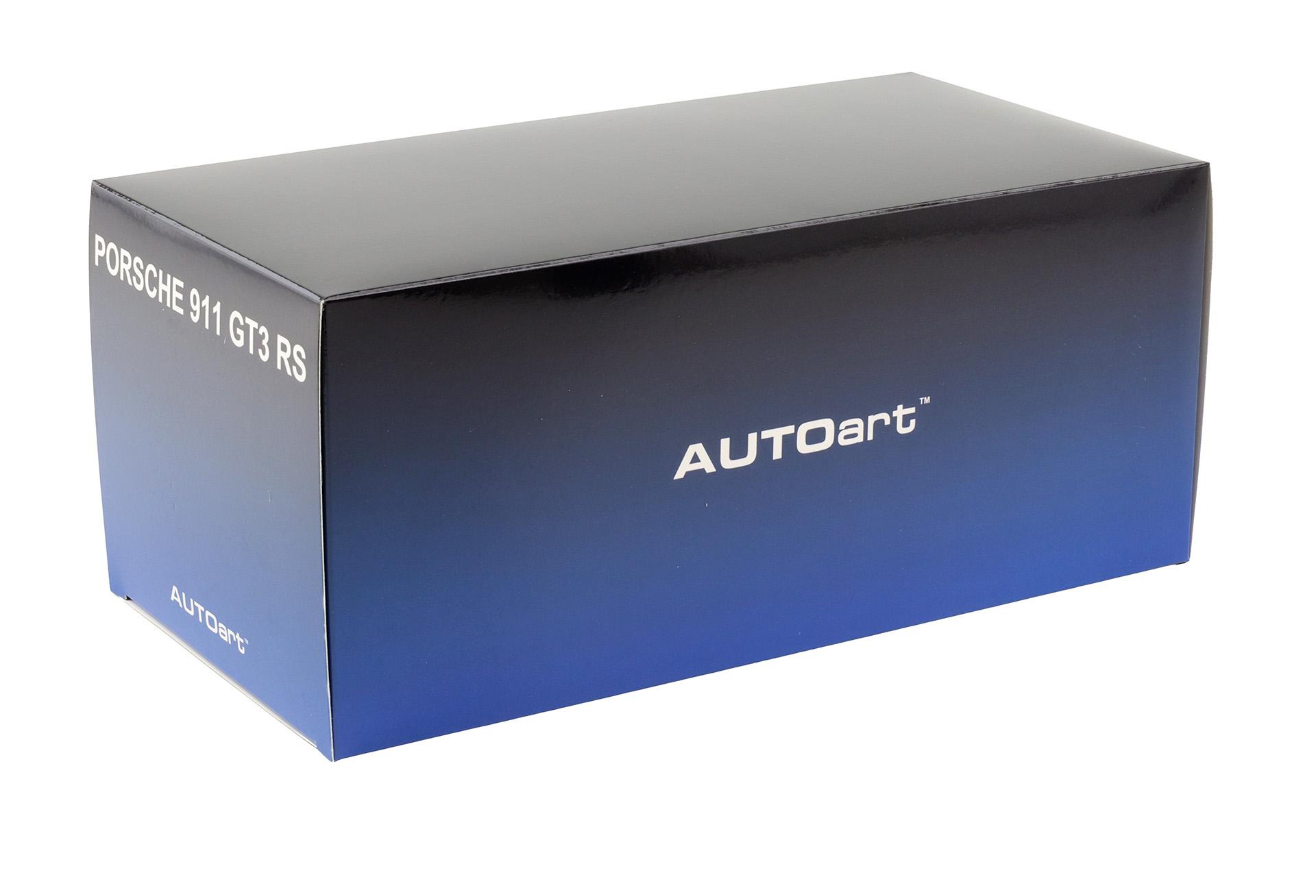 1:18 AUTOart Porsche 911 991.2 GT3 RS Crayon Chalk grey 78180