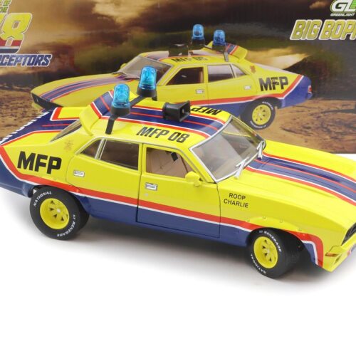 1:18 Greenlight Ford Falcon XB V8 Interceptors Mad Max Big Bopper 1974 Police Pursuit
