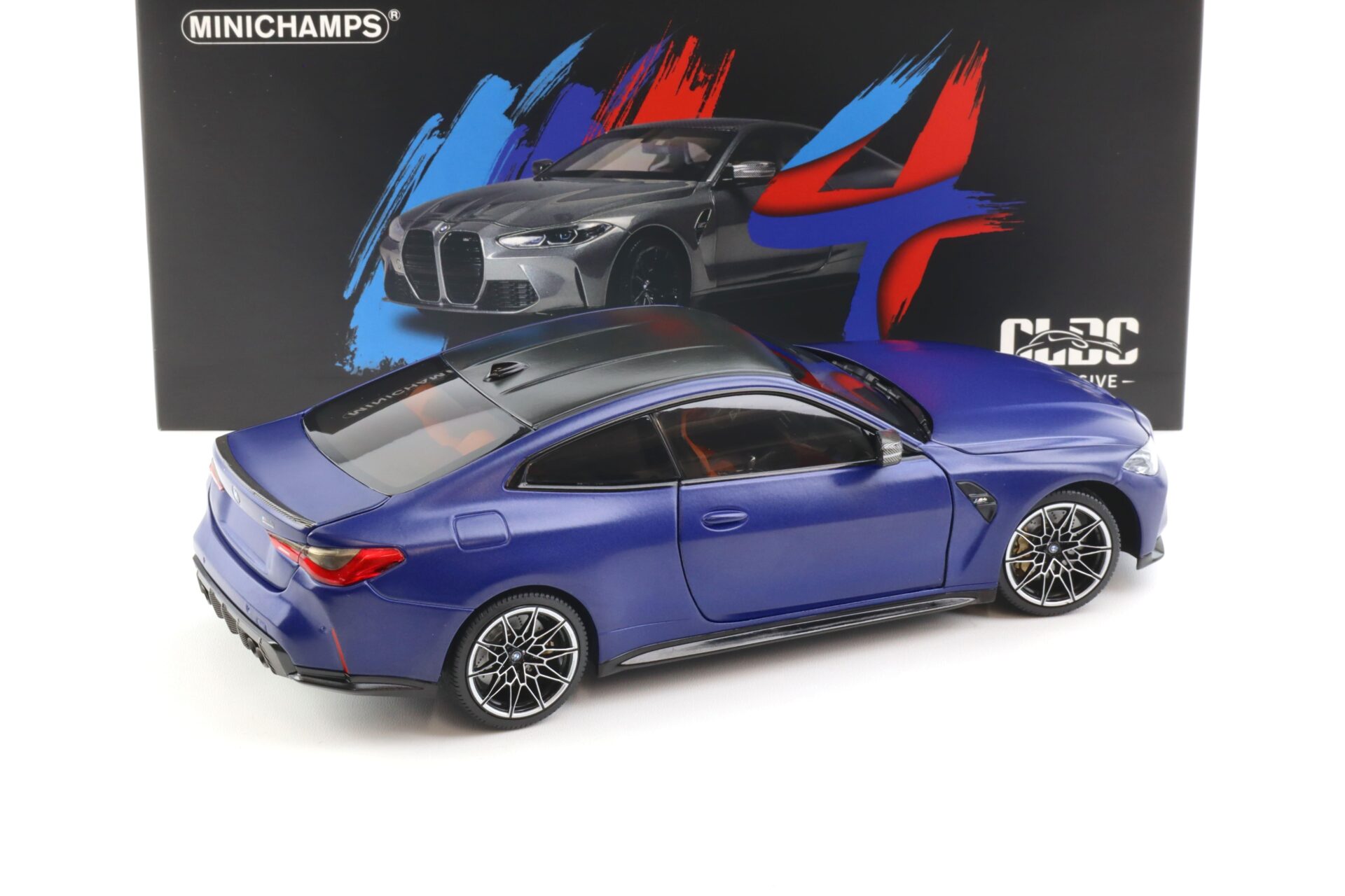 1:18 Minichamps BMW M4 (G82) Coupe 2020 Frozen Portimao blue metallic