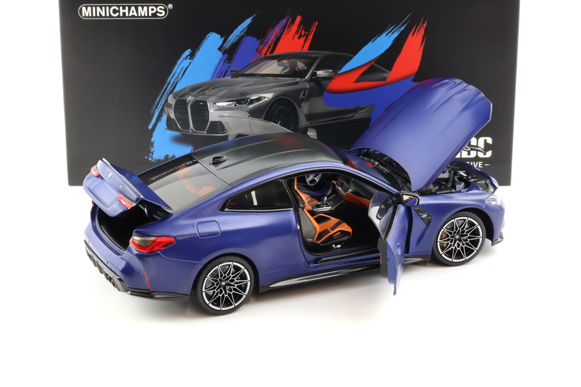 1:18 Minichamps BMW M4 (G82) Coupe 2020 Frozen Portimao blue metallic