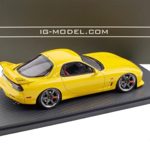 1:18 Ignition Model Mazda RX-7 (FD3S) Mazda Speed Aspec yellow