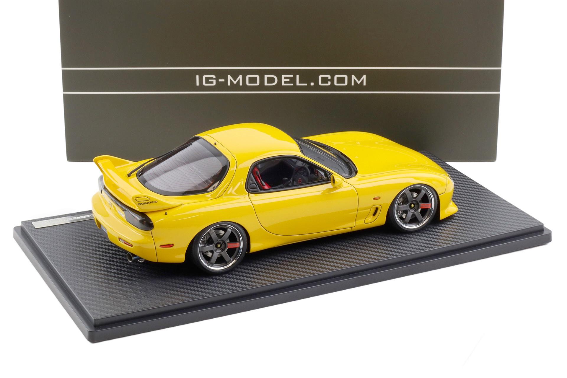 1:18 Ignition Model Mazda RX-7 (FD3S) Mazda Speed Aspec yellow