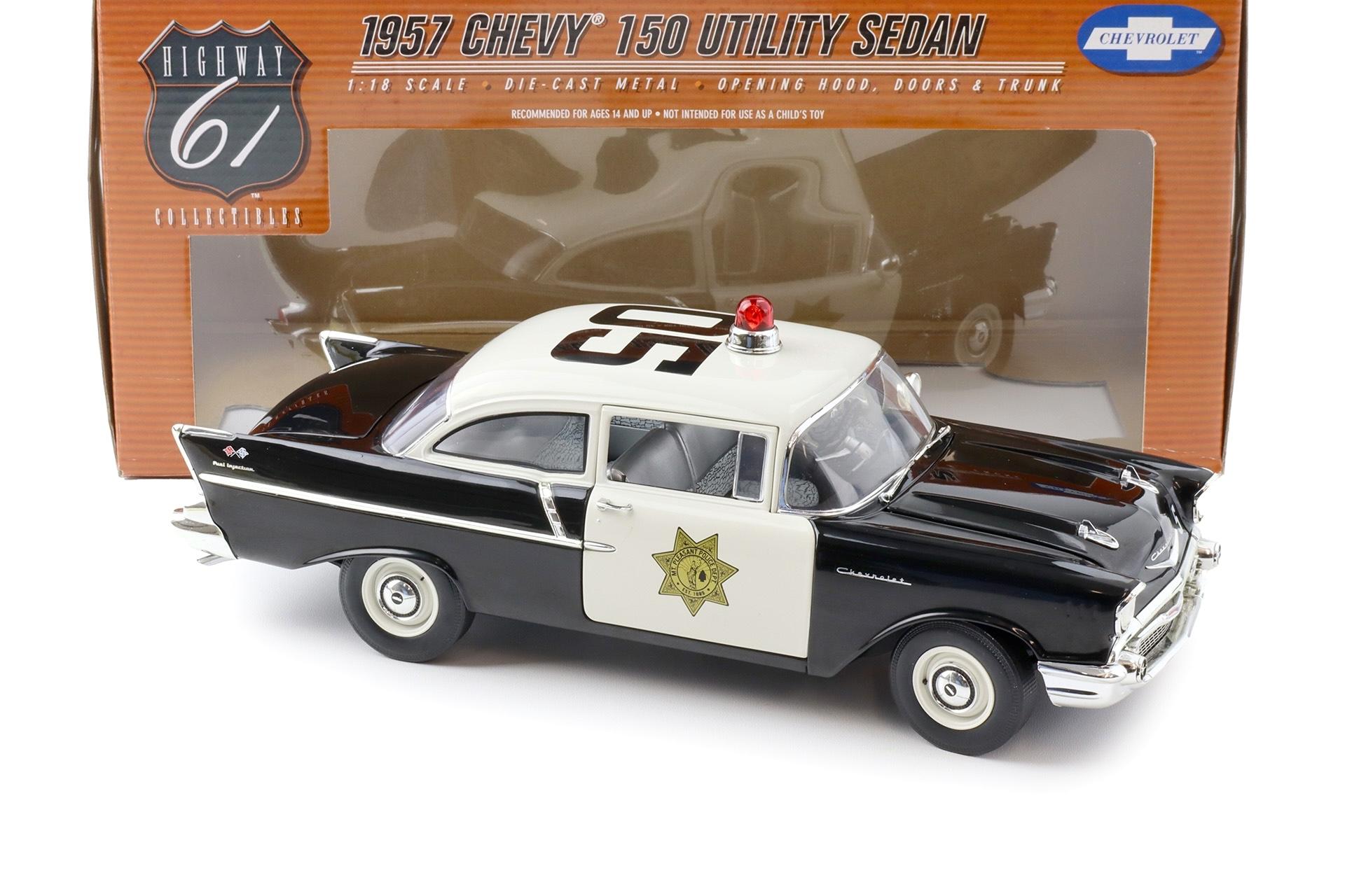 1:18 Highway61 Chevrolet 150 Utility Sedan 1957 Police black/ white