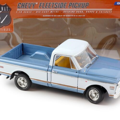 1:18 Highway61 Chevrolet Fleetside C-10 Pickup 1972 Glacier blue/ white