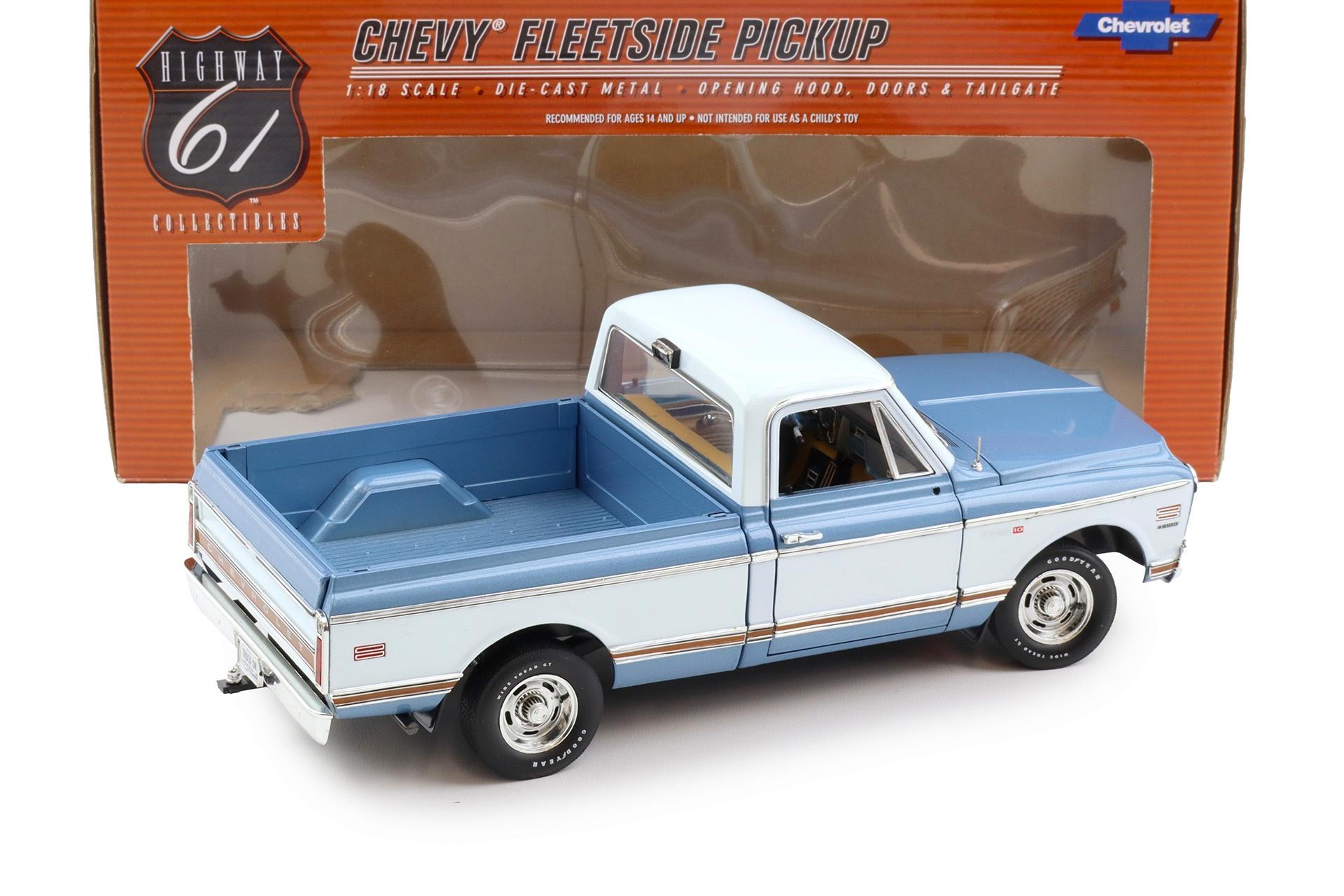1:18 Highway61 Chevrolet Fleetside C-10 Pickup 1972 Glacier blue/ white