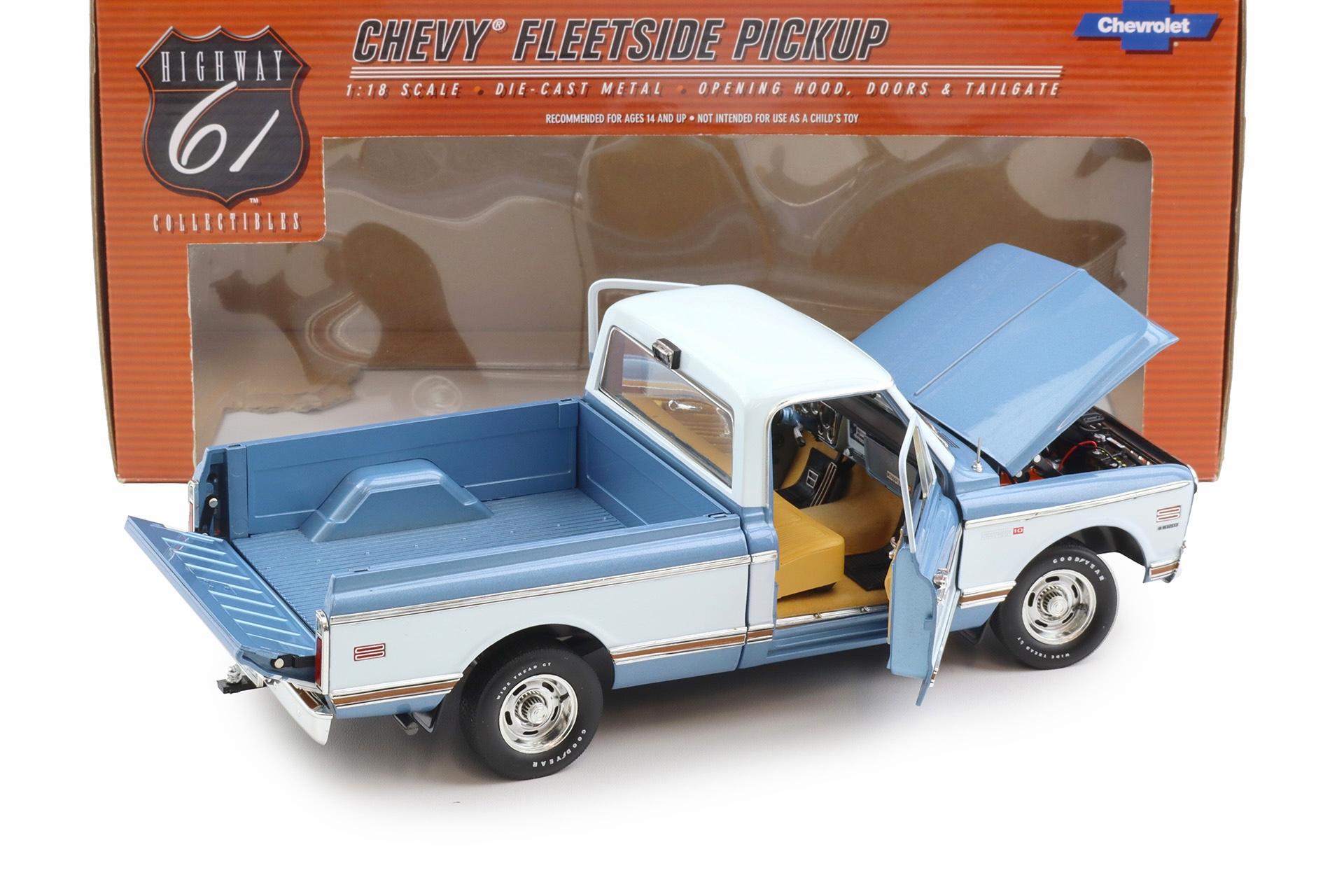 1:18 Highway61 Chevrolet Fleetside C-10 Pickup 1972 Glacier blue/ white