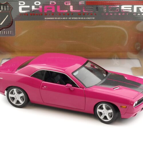 1:18 Highway61 Dodge Challenger Coupe Concept Car 2005 Panther pink