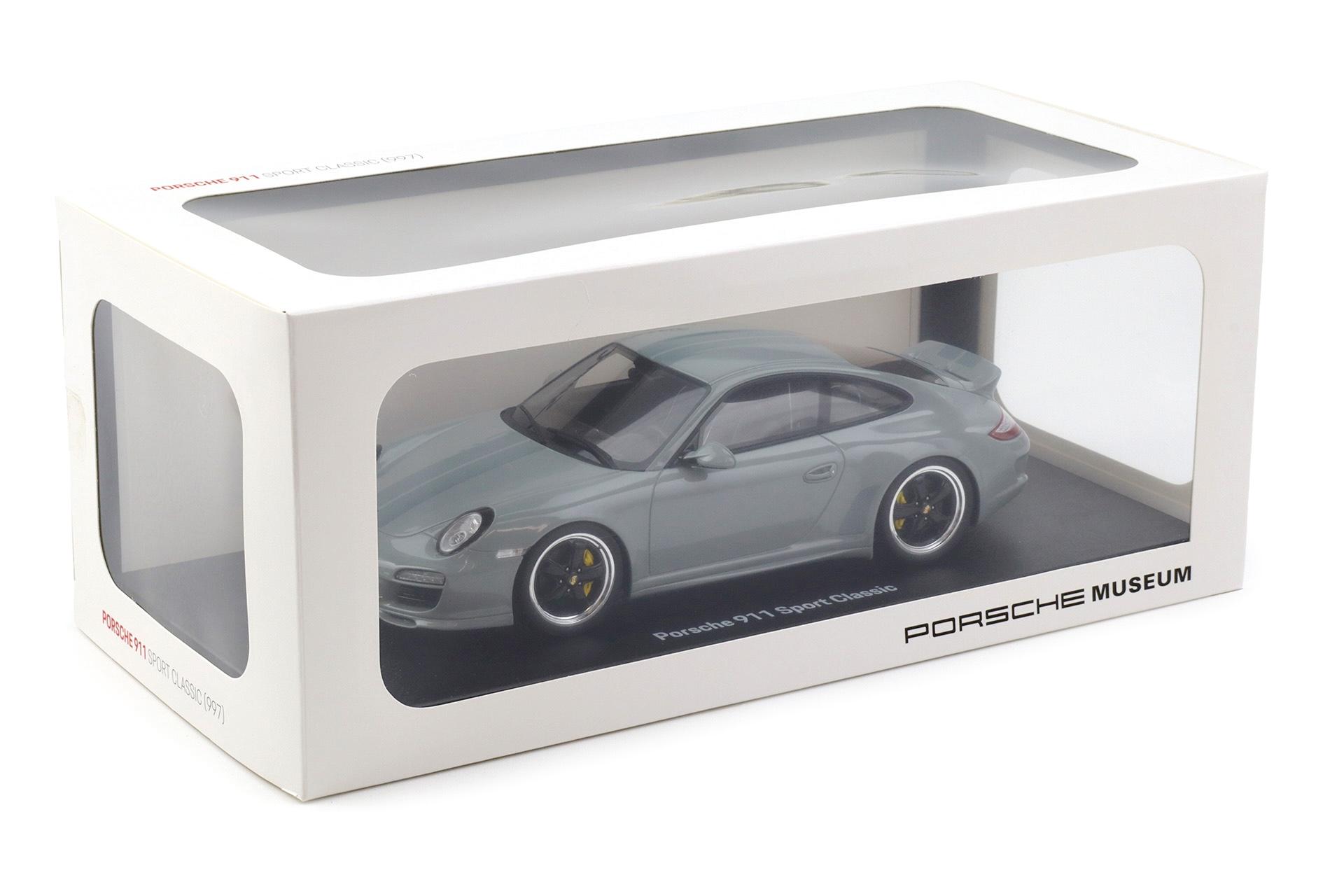 1:18 GT Spirit Porsche 911 997 Sport Classic 2009 grey MAP Porsche Museum