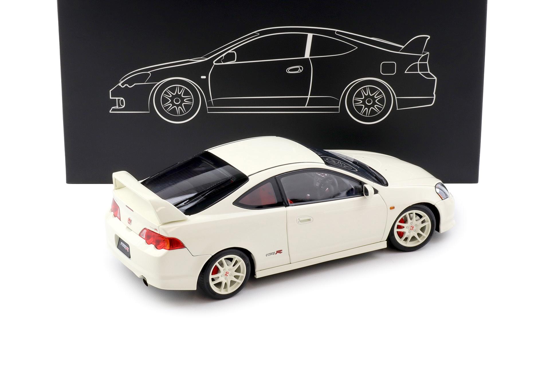 1:18 LCD Models Honda Integra Type R (DC5) Coupe white LCD18019-WH