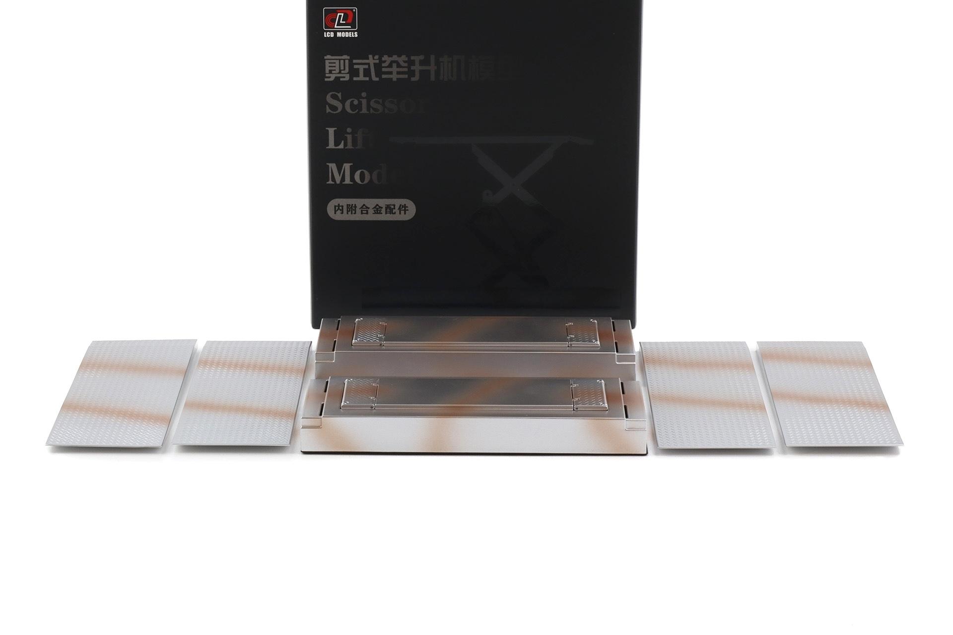 1:18 LCD Models Zubehör DIE-Cast Hebebühne Scissor Lift silver LCD18026-SI