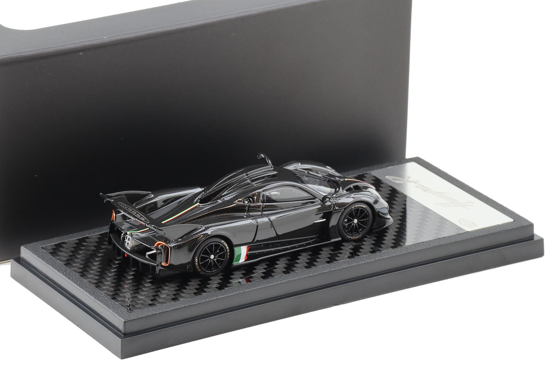 1:64 LCD Models Pagani Huayra R 2021 Full Carbon black/ Italian flag LCD64028-CBI