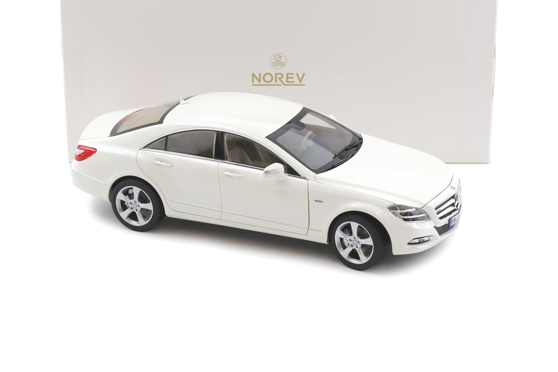 1:18 Norev Mercedes CLS Coupe 2011 Type C218 Diamond white metallic
