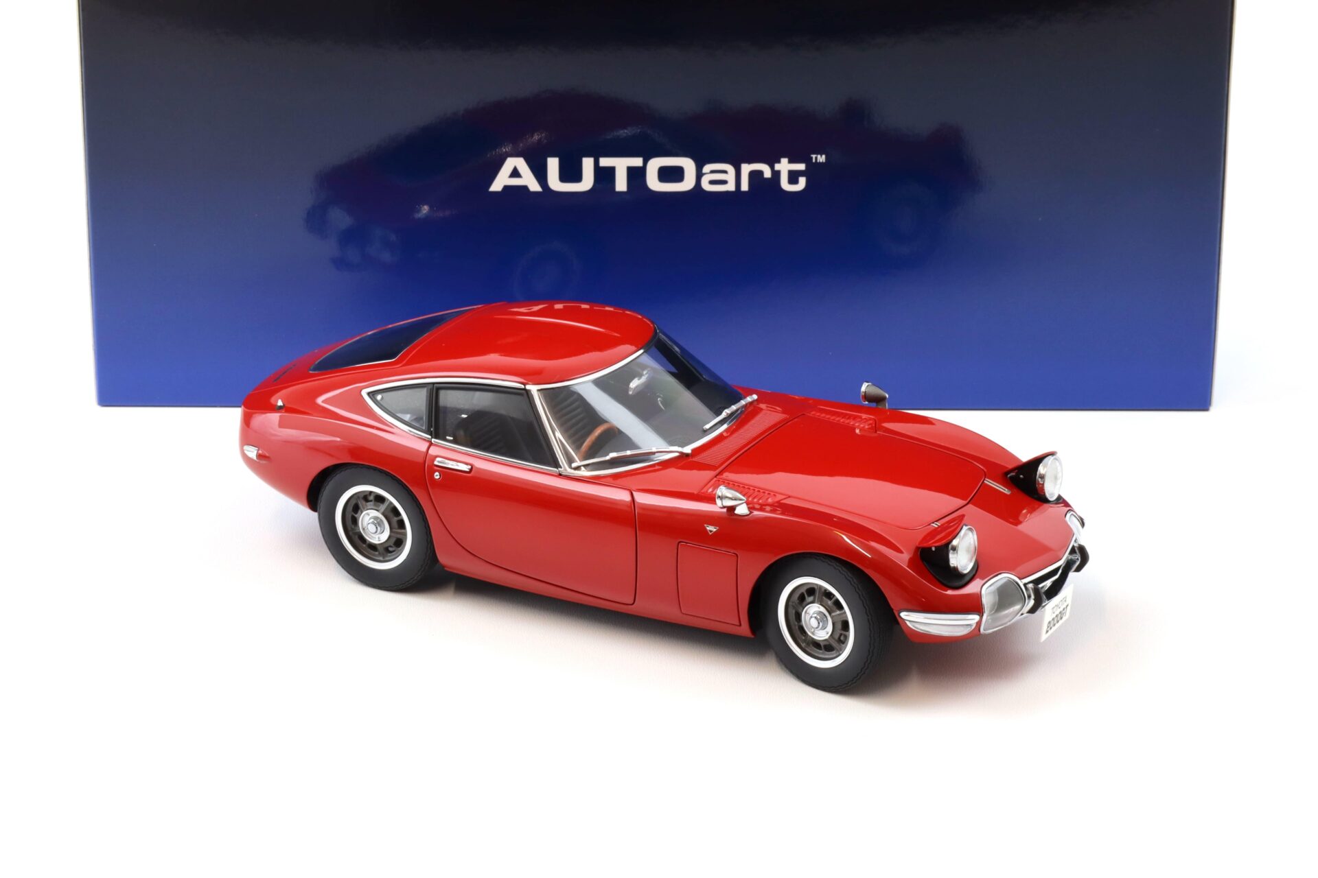 1:18 AUTOart Toyota 2000GT Coupe 1967 red 79547