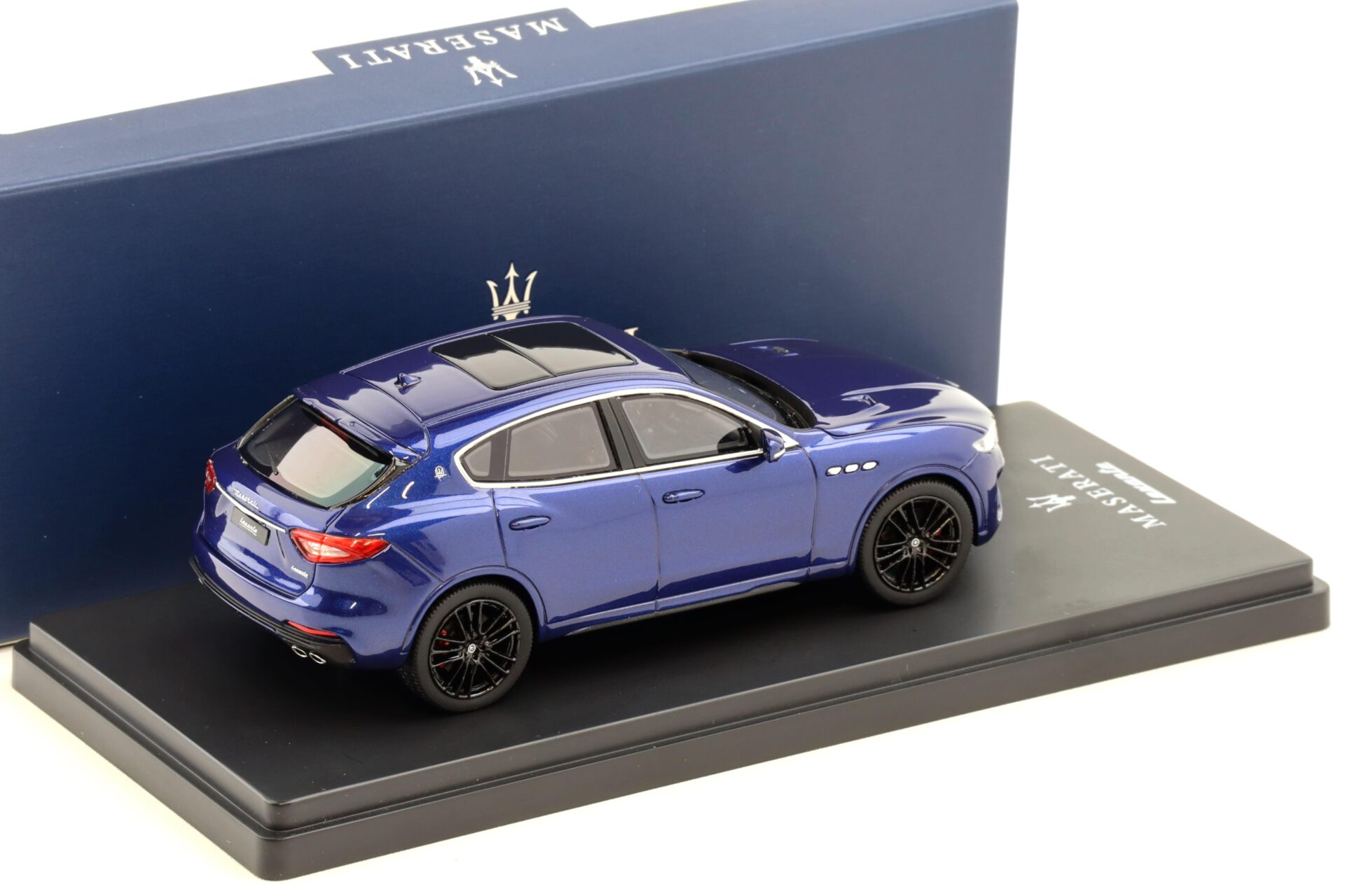 1:43 TSM Model Maserati Levante V8 Trofeo Blu Emozione DEALER VERSION