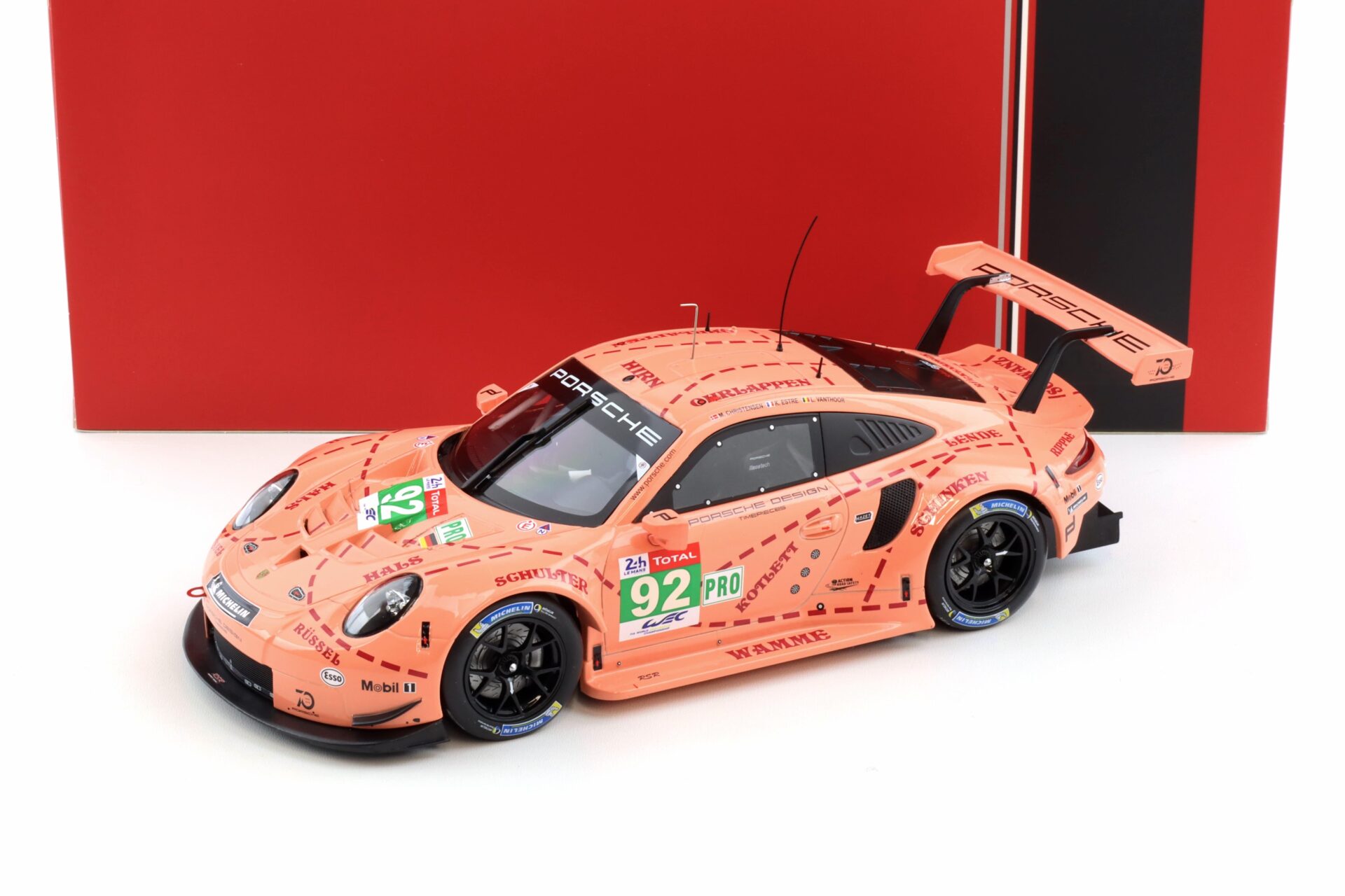 1:18 IXO Porsche 911 991 RSR #92 Winner LMGTE 24h Le Mans 2018 Pink Pig #92