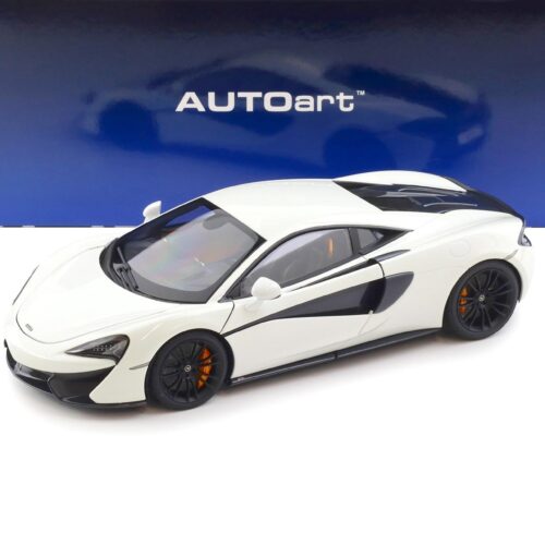 1:18 AUTOart McLaren 570S Coupe 2016 white/ black accents 76041