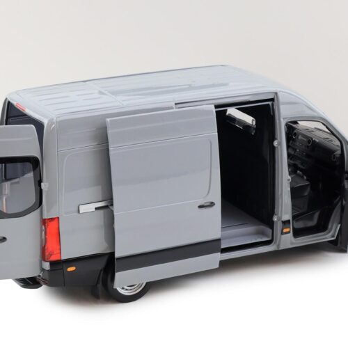 1:18 Norev Mercedes Sprinter Kasten 2018 light grey