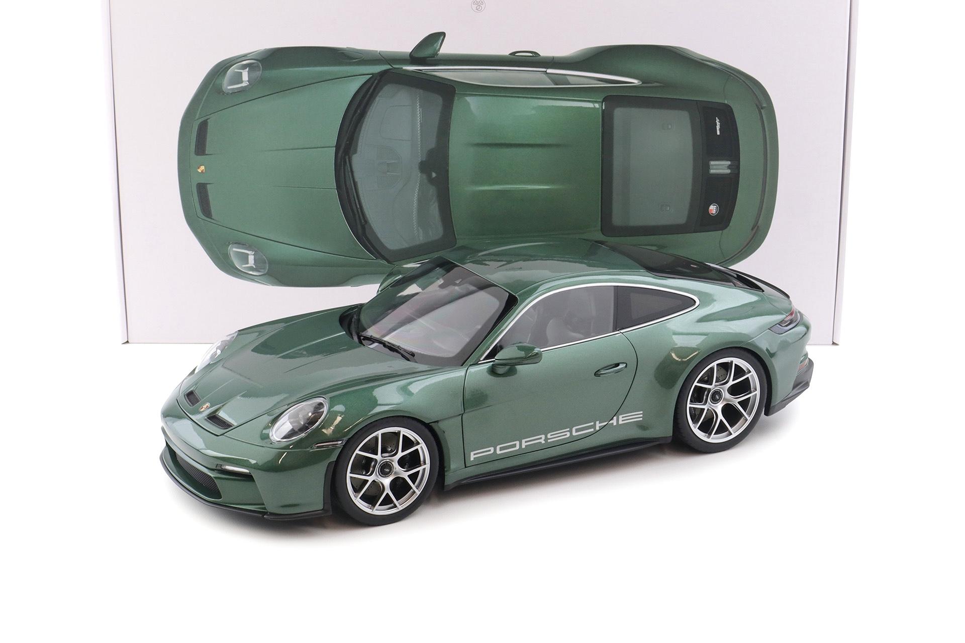 1:12 Norev Porsche 911 992 S/T Coupe 2023 Andre Lotterer Malachite green metallic