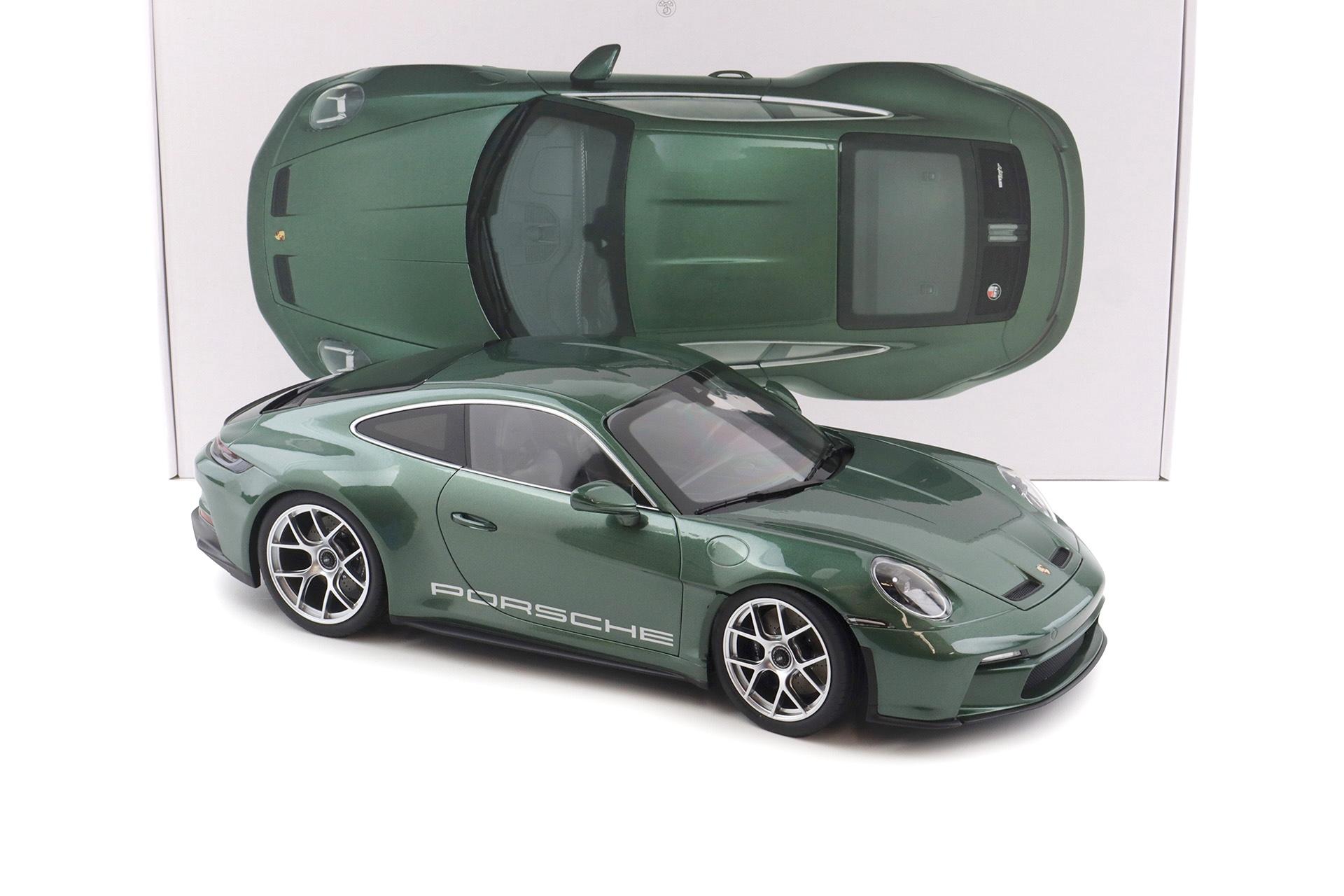 1:12 Norev Porsche 911 992 S/T Coupe 2023 Andre Lotterer Malachite green metallic