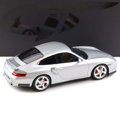 1:18 GT Spirit GT567 Porsche 911 996 Turbo Coupe 2001 Polar silver metallic