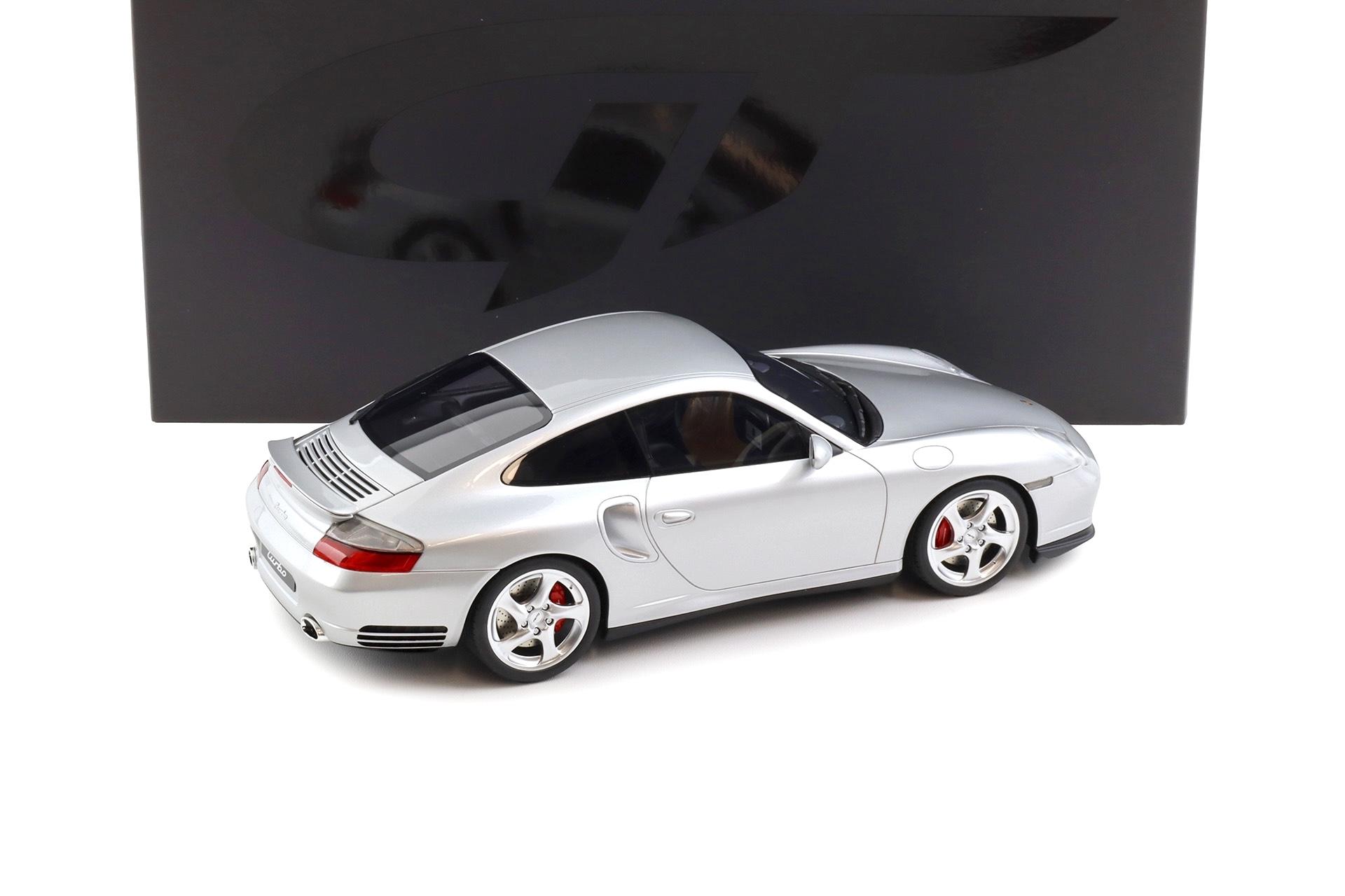 1:18 GT Spirit GT567 Porsche 911 996 Turbo Coupe 2001 Polar silver metallic