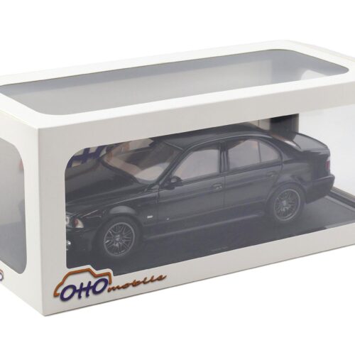 1:18 OTTO mobile OT1338 BMW M5 E39 Limousine Saphire black metallic 2000