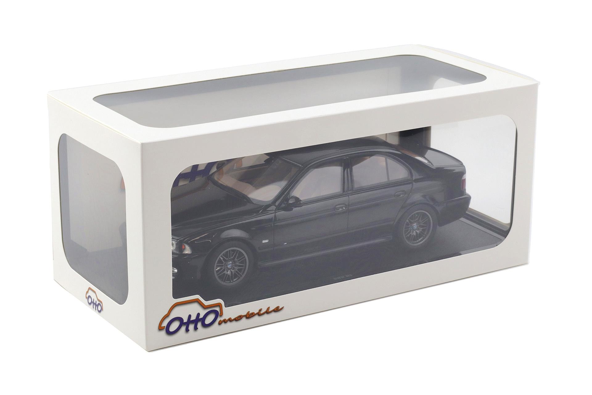 1:18 OTTO mobile OT1338 BMW M5 E39 Limousine Saphire black metallic 2000