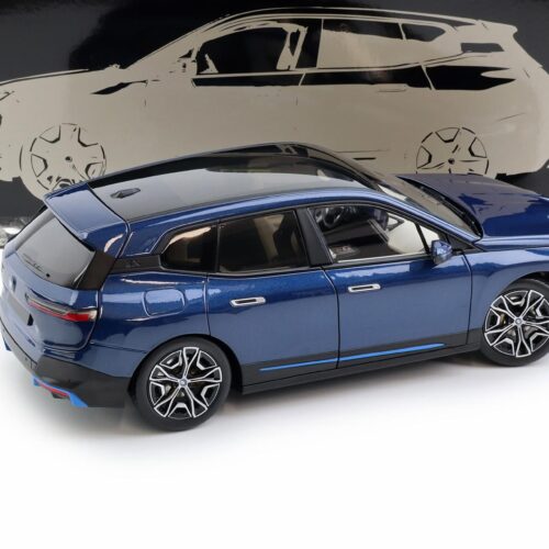 1:18 Minichamps BMW iX 2022 blue metallic