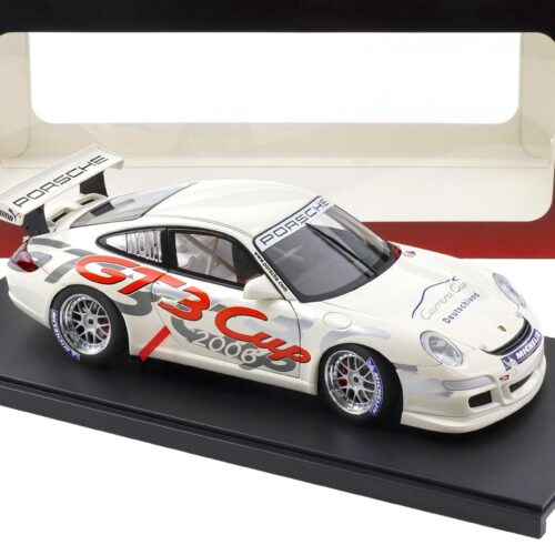 1:18 AUTOart Porsche 911 997 GT3 CUP 2006 Promo Cup Livery white/ silver 80681