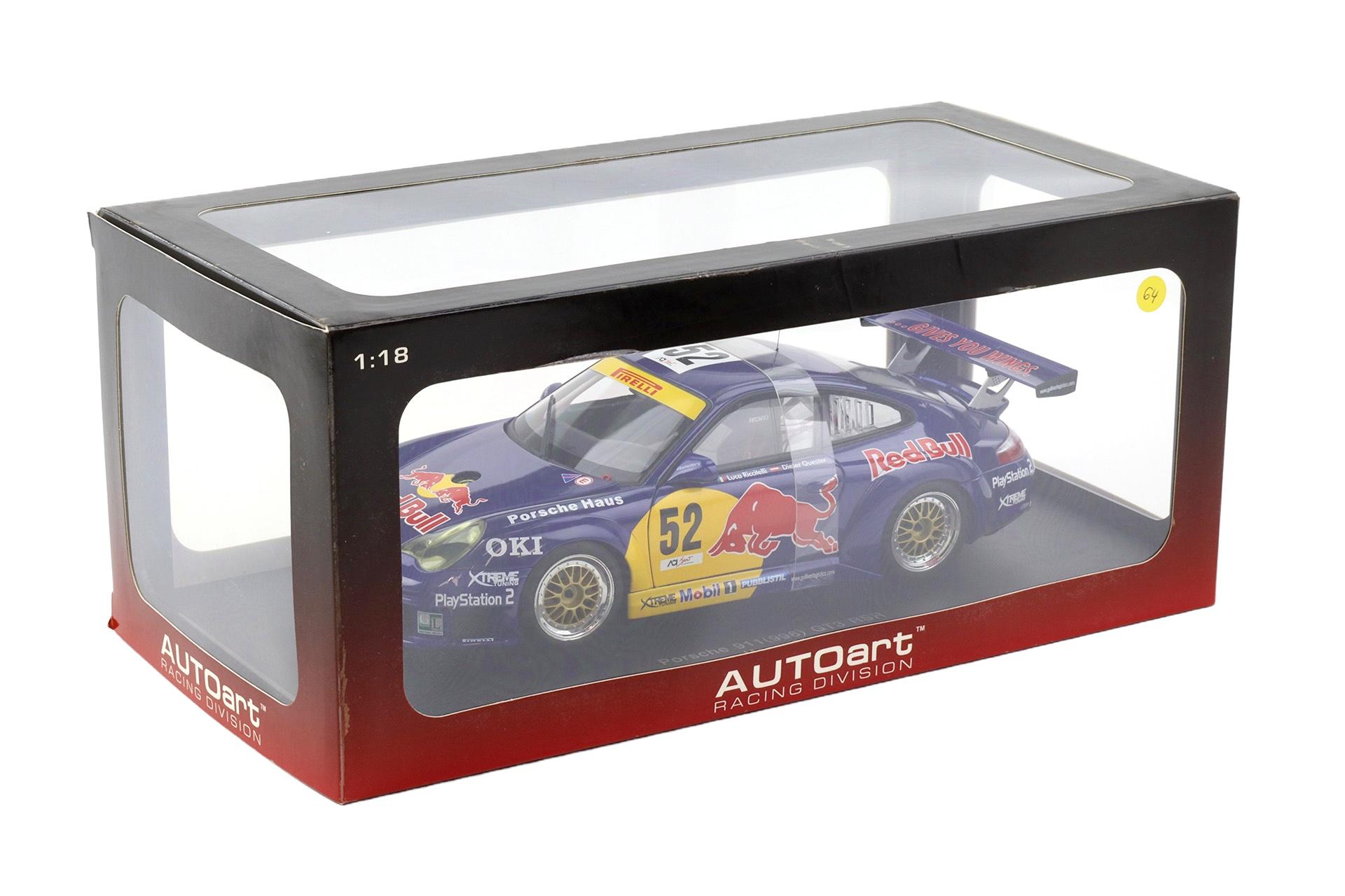 1:18 AUTOart Porsche 911 996 GT3 RSR Monza 2004 #52 Red Bull 80473