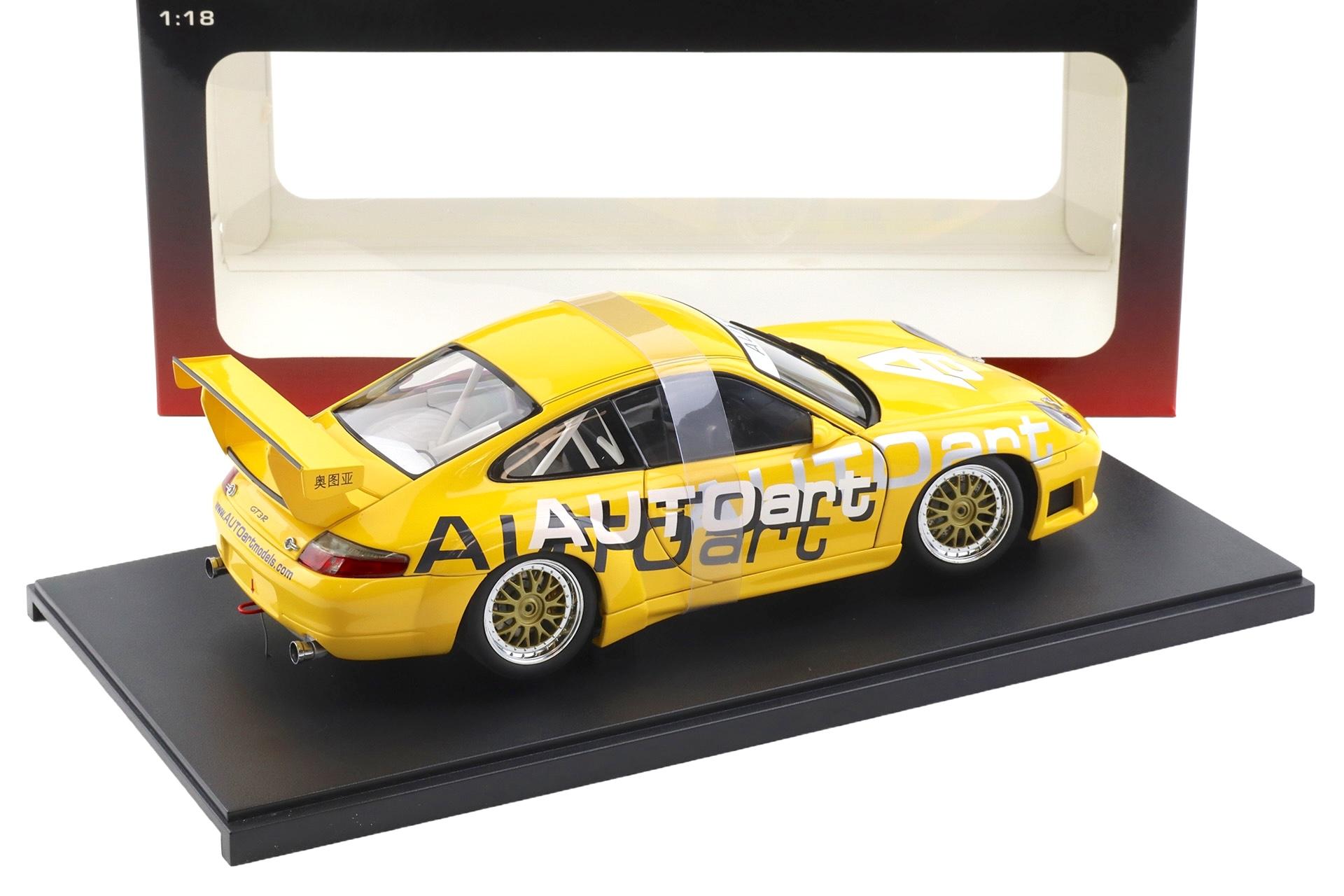 1:18 AUTOart Porsche 911 996 GT3 CUP AUTOart Livery Limited yellow 80675