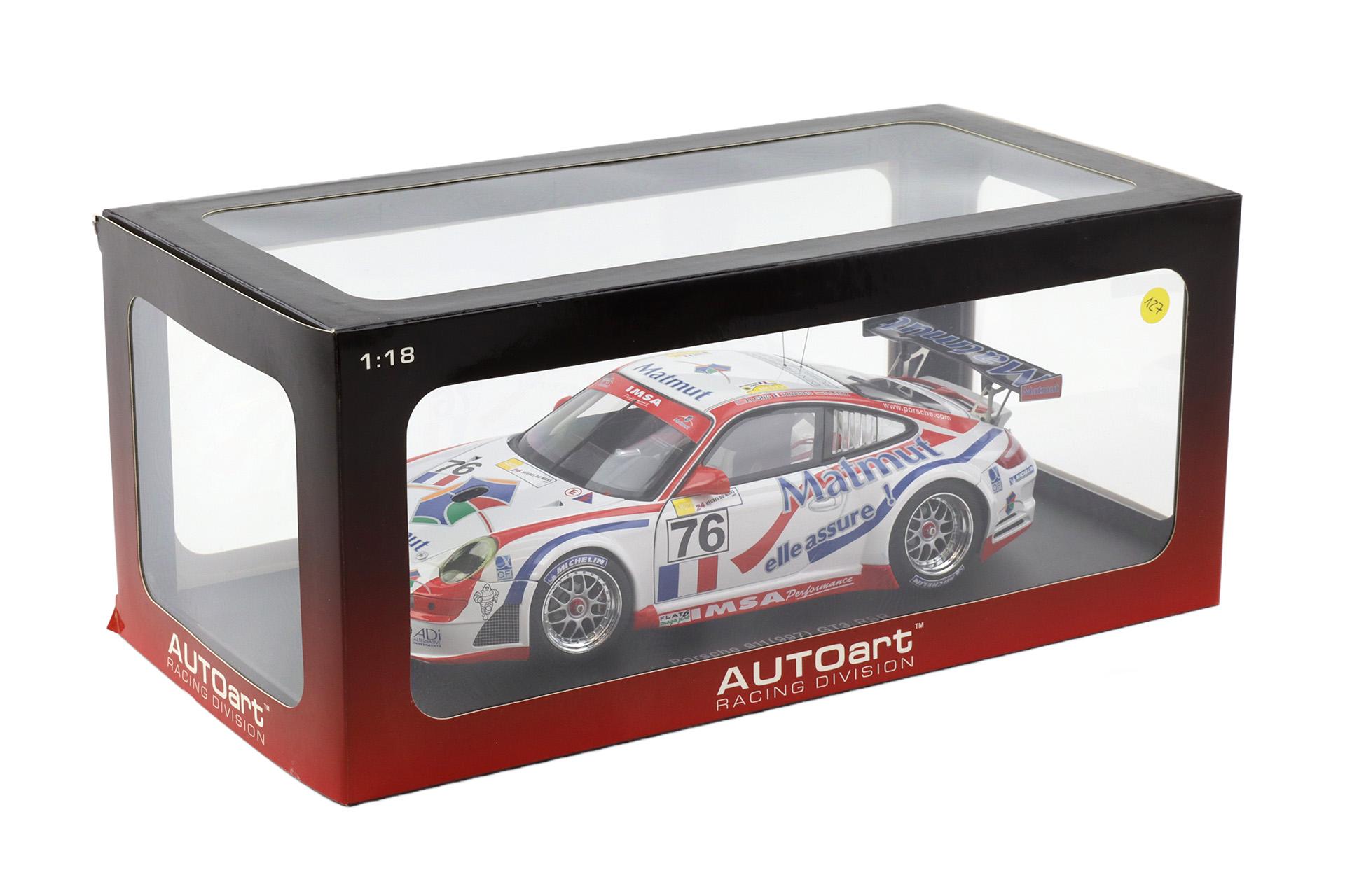 1:18 AUTOart Porsche 911 997 GT3 RSR Le Mans GT2 Class Winner 2007 #76 Matmut 80771