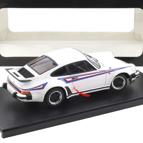 1:18 AUTOart Porsche 911 930 Turbo 3.0 Coupe white/ Turbo stripes 77972