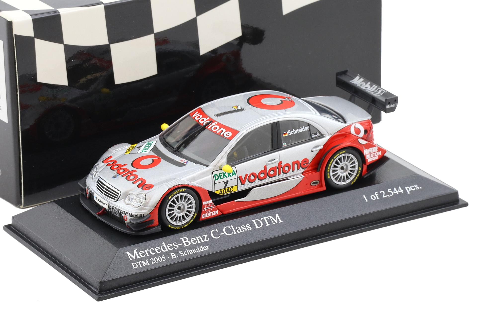 1:43 Minichamps Mercedes C-Class DTM 2005 Team AMG Mercedes #7 B.Schneider