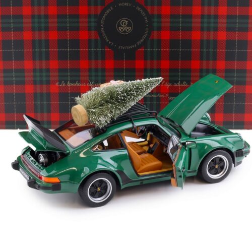 1:18 Norev Porsche 911 930 Turbo 3.3 Coupe 1980 green Christmas Edition