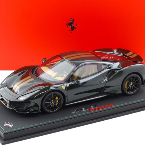 1:18 BBR Ferrari 488 Pista Verde British green/ gold stripe - Limited 88 pcs.