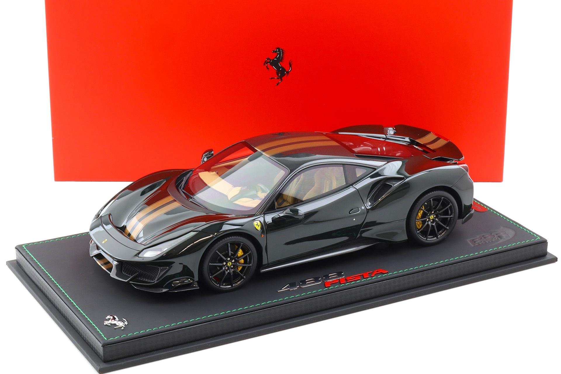 1:18 BBR Ferrari 488 Pista Verde British green/ gold stripe - Limited 88 pcs.
