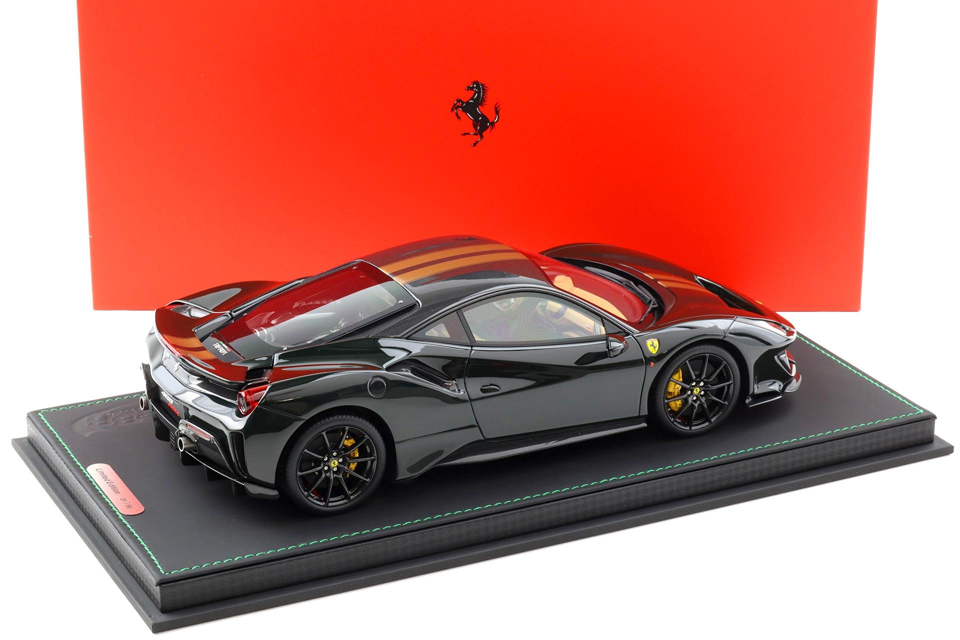 1:18 BBR Ferrari 488 Pista Verde British green/ gold stripe - Limited 88 pcs.