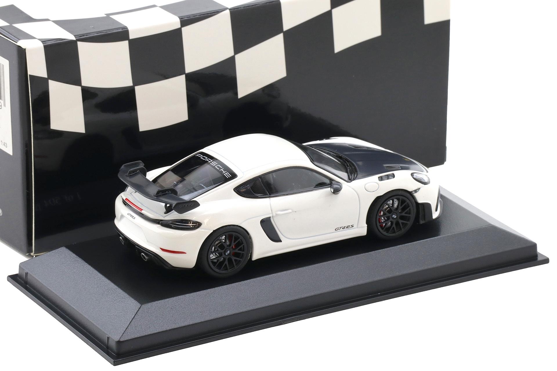 1:43 Minichamps Porsche Cayman GT4 RS 2021 Carrera white/ black wheels
