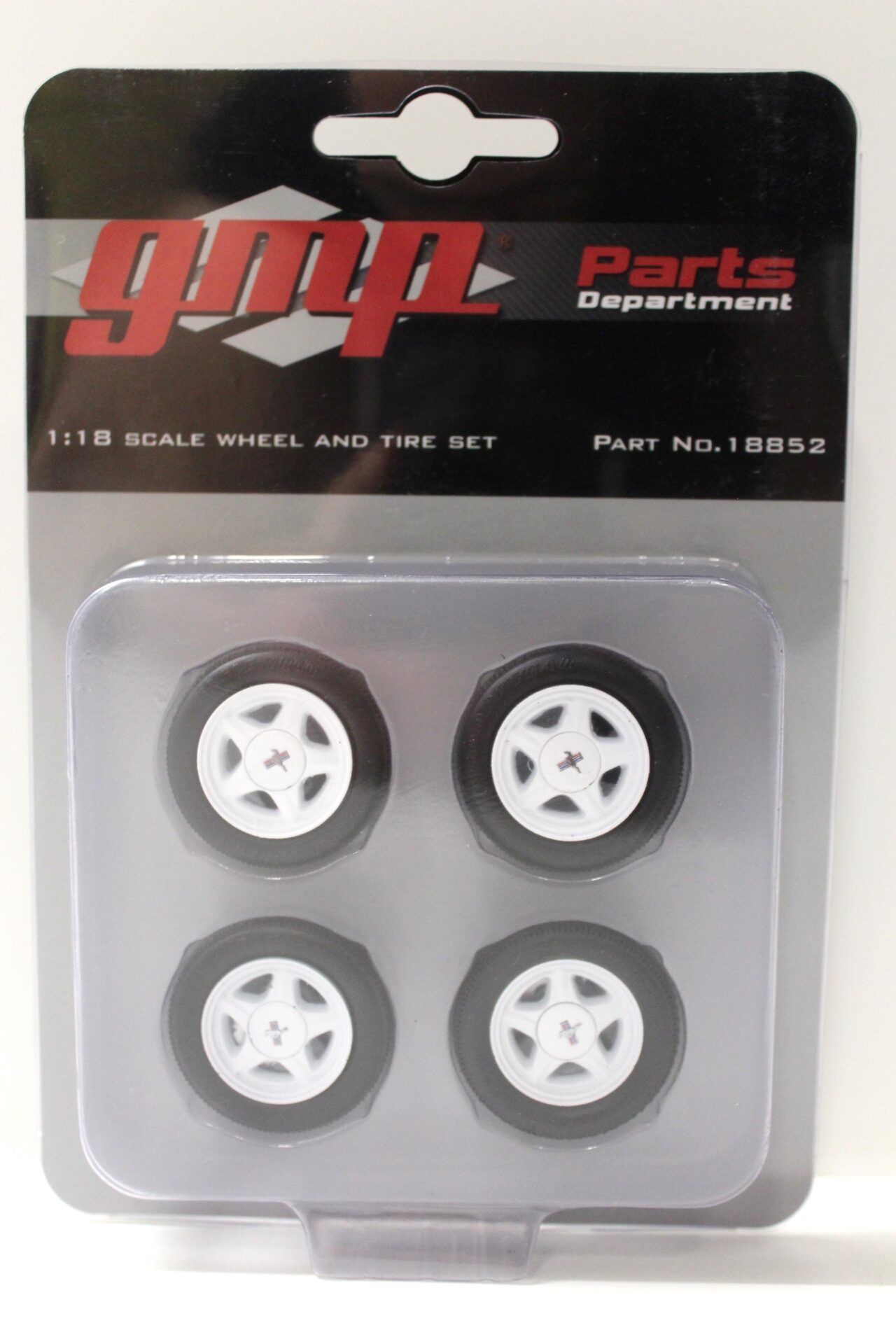 1:18 GMP Ford Mustang Pony turbine wheel & Tire Set white